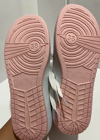 Pembe Bağcıklı Kadın Spor Ayakkabı - Görsel 3