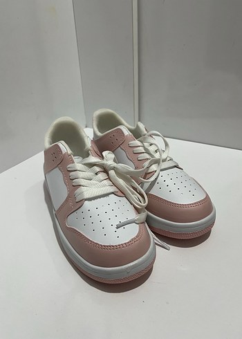 Pembe Bağcıklı Kadın Spor Ayakkabı - Görsel 2