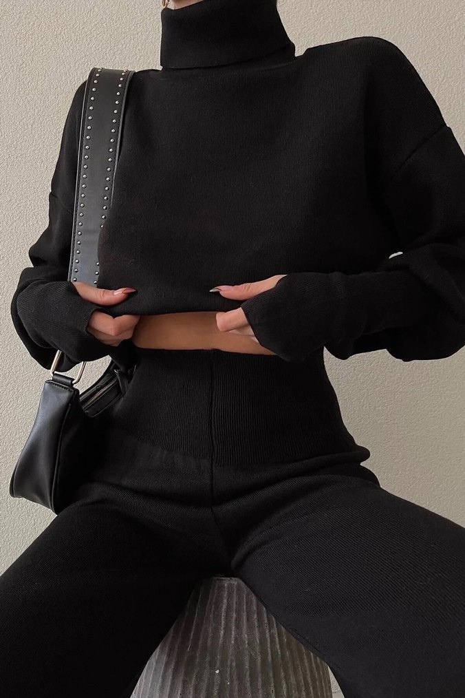 Siyah Kadın Boğazlı Takım - Görsel 3