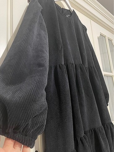 46 Beden siyah Renk Kadife elbise tertemiz