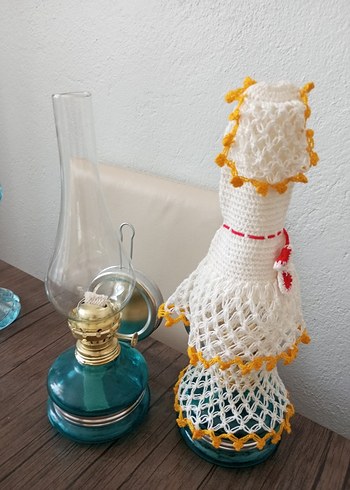 Beyaz Örgü Kaplamalı Renkli Gaz Lambası