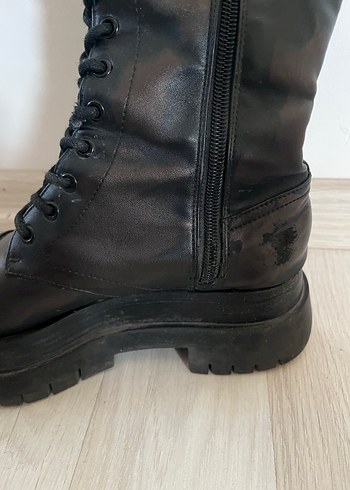 Bershka Siyah Çizme - Görsel 6