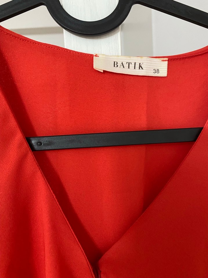 Kırmızı Drapeli Uzun Kadın Elbise - Görsel 3