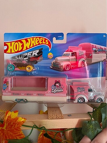 HOT WHEELS