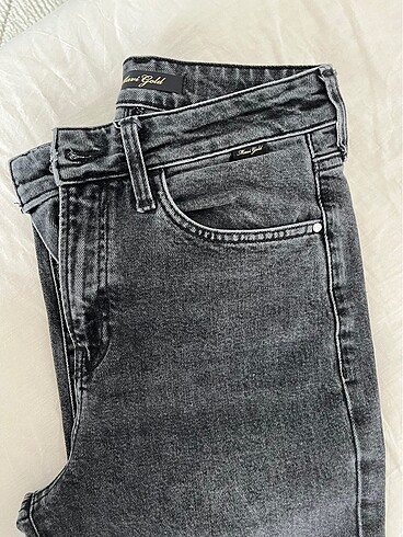 26 Beden Mavi jean