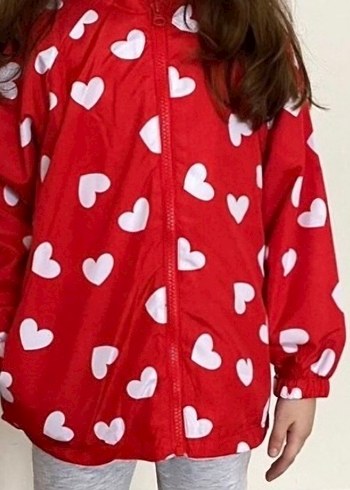 Kız Çocuk Kırmızı Kalp Desenli Yağmurluk - Görsel 3
