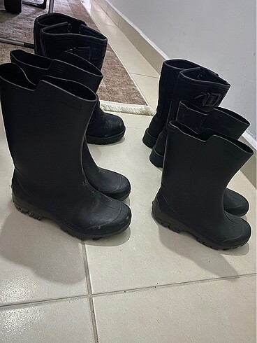 Yağmur çizmesi - Görsel 2