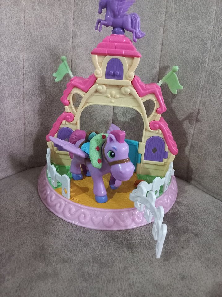 Mor Kanatlı At Oyuncak Seti - Görsel 2