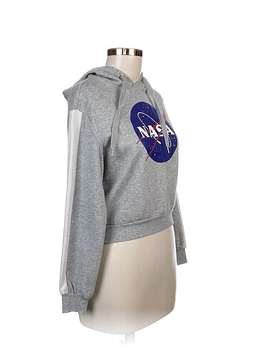 H&M H&M Sweatshirt %70 İndirimli.