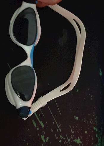 Beyaz Elastik Spor Yüzücü Gözlüğü - Görsel 2