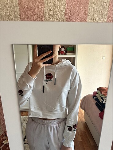 m Beden Beyaz kapüşonlu sweatshirt