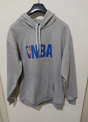 Nba baskılı sweatshirt