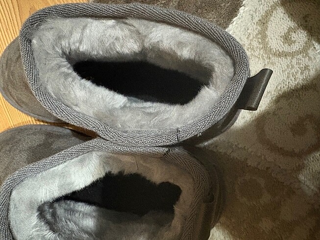 36 Beden Ugg bot