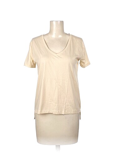 PreLoved T-shirt %70 İndirimli.