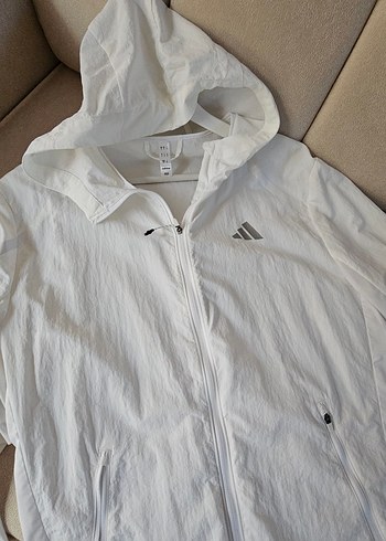 Beyaz Kapüşonlu Erkek rüzgarlık - Görsel 5