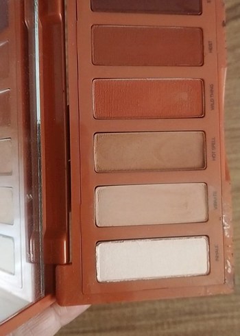 Beden Urban Decay Naked Göz Farı Paletleri