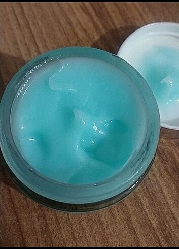 L'Occitane Nemlendirici