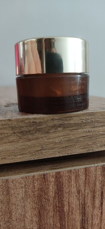 Estee Lauder Göz kremi