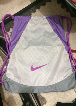 Orjinal nike çanta