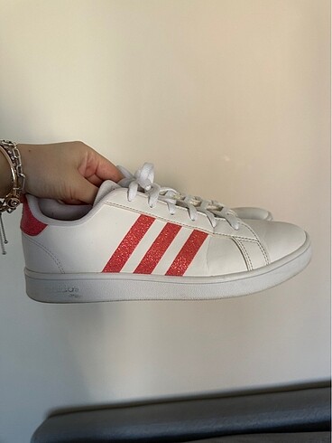 adidas kadın simli spor ayakkabı