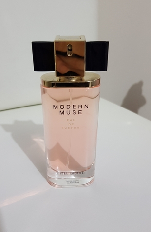 Estee Lauder modern muse 50ml Edp 