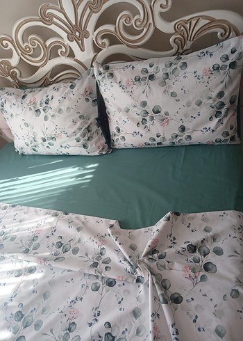 Yeşil Pastel Desenli Nevresim Takımı