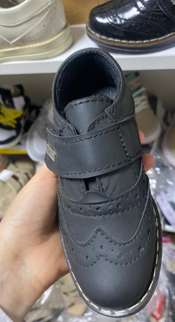 Erkek Çocuk Siyah Cırt Cırtlı Özel Ayakkabı - Görsel 2