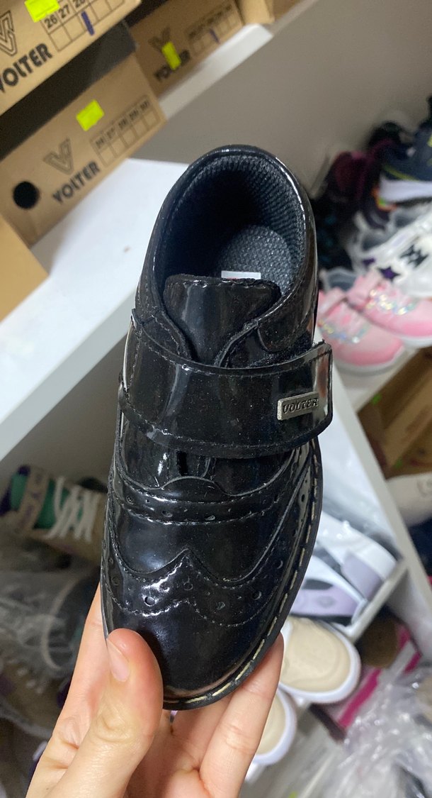 Parlak Siyah Erkek Çocuk Goth Ayakkabı - Görsel 2