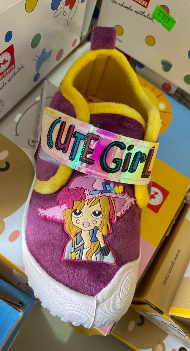 Mor Renkli Kız Çocuk Sıcak Panduf Velcro Bantlı - Görsel 4