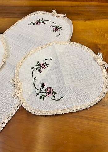 Kaneviçe işlemeki  Keten Masa Örtüsü Seti - Görsel 3