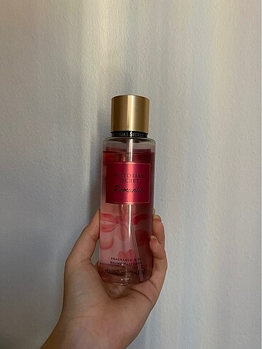 Victoria Secret Romantic Body Mist