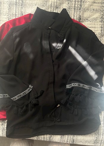 Düğmeli Siyah Gömlek - Görsel 2