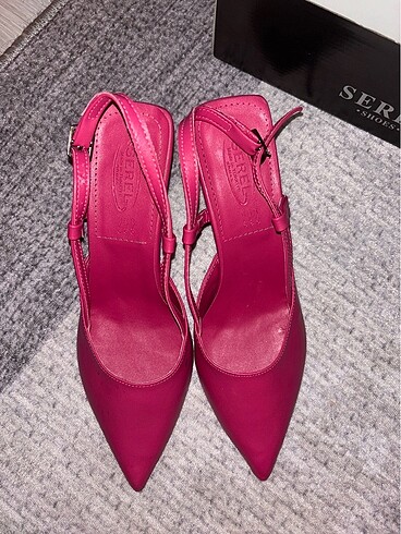 38 Beden Pembe stiletto ayakkabı