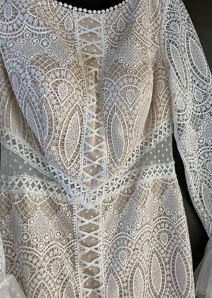 Dantelli nişan elbisesi - Görsel 5