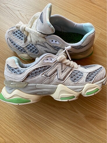 New balance 9060