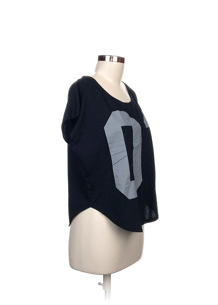 Nike T-shirt %70 İndirimli. - Görsel 2