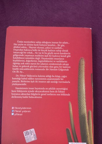 Bir Narsisin Gölgesinde On İki Ay - Fikret Yıldırım