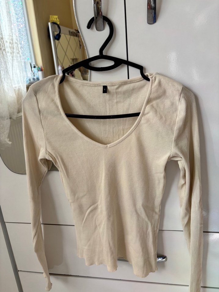 Krem Rengi Bluz - Görsel 4