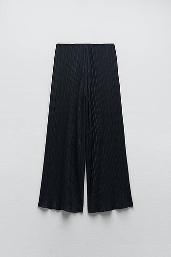 Zara Yumuşak Pilili Pantolon