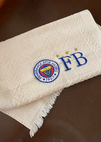 Fenerium Nakışlı Beyaz Havlu Fenerbahçe Logolu