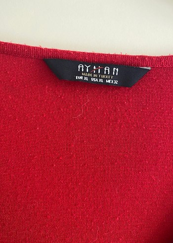 Kırmızı V Yakalı Drapeli Kadın Triko Elbise - Görsel 3