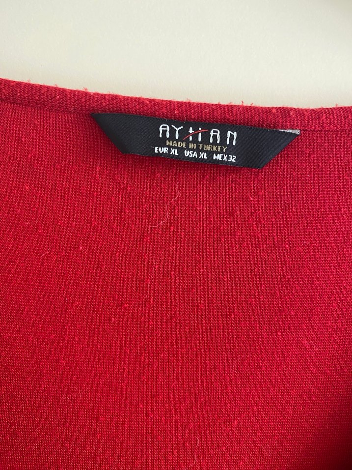 Kırmızı V Yakalı Drapeli Kadın Triko Elbise - Görsel 3