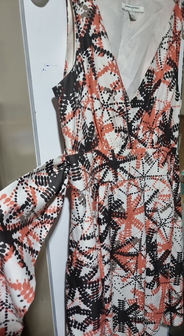 V Yaka Bağlamali Elbise - Görsel 2