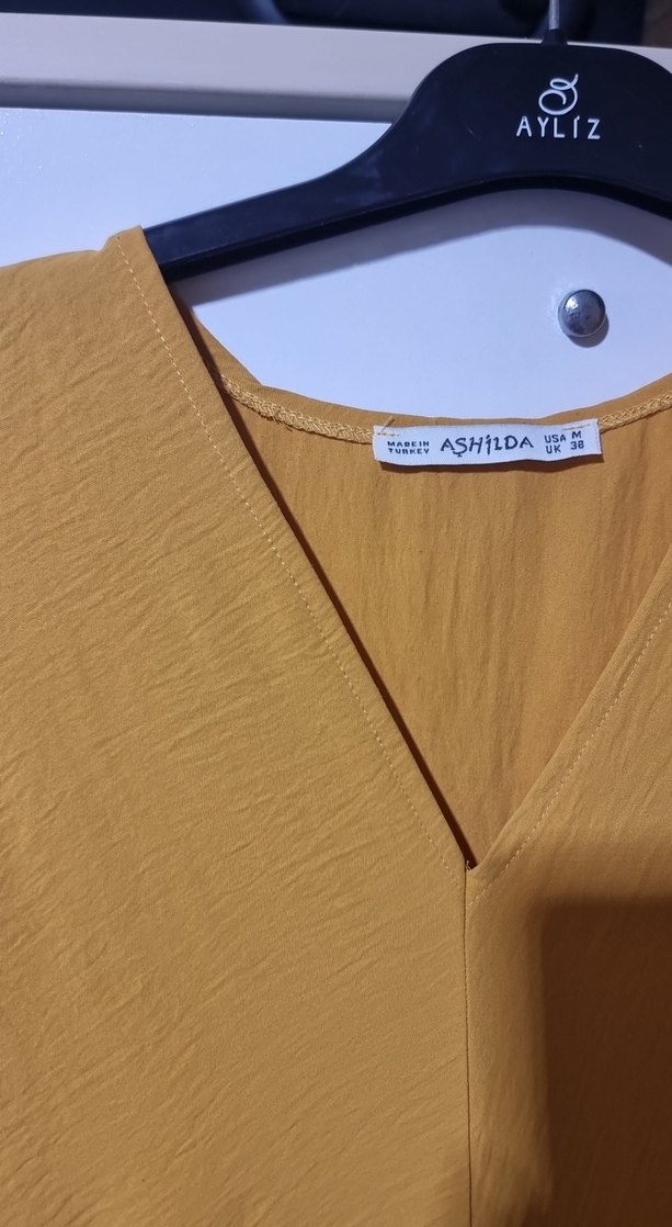 Sarı Elbise - Görsel 2