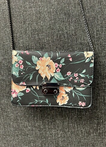 Bershka Bershka bordo çanta, hiç kullanılmadı :))