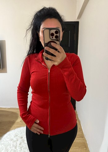 Kırmızı Fermuarlı Kadın Eşofman Üstü - Görsel 2