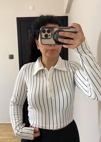 Düğmeli Gri Beyaz Çizgili Kadın Gömlek - Görsel 3