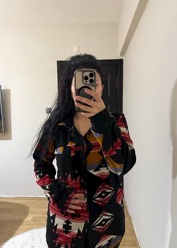 Bohem Tarzı Uzun Kollu Düğmeli Gömlek - Görsel 2