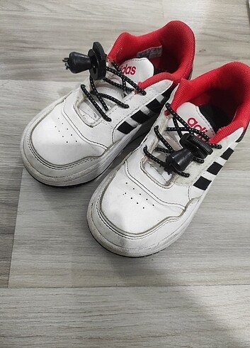 Adidas ayakkabı 