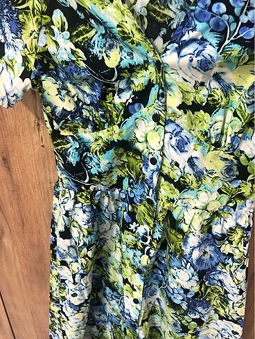 xs Beden yeşil Renk Vintage Çiçekli Midi Elbise